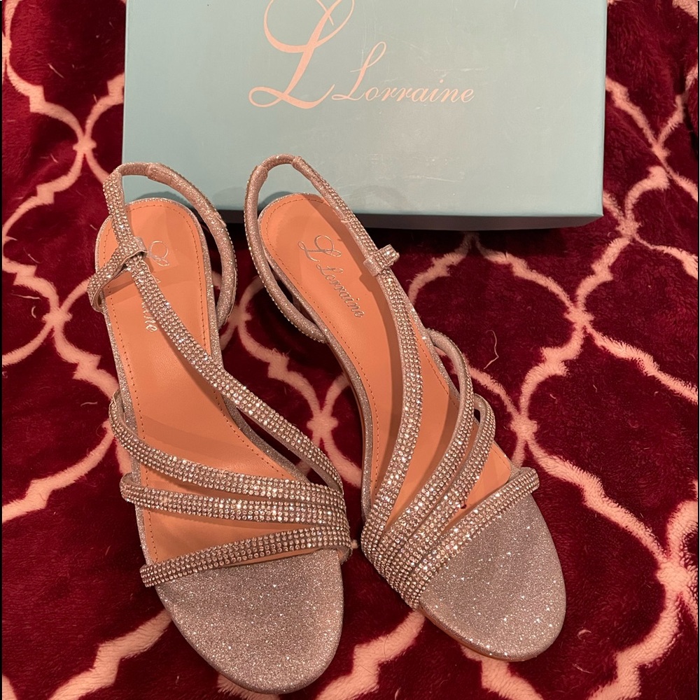 L Lorraine Jenelle Special Ocassion Shoe Silver Rhinestone Size 10m